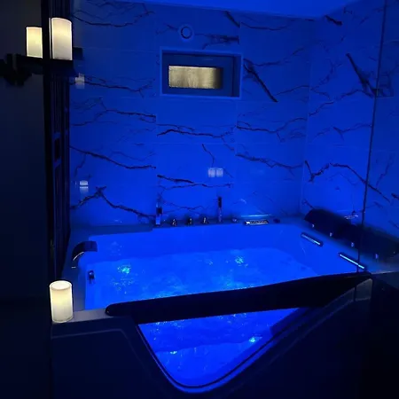 91 Avec Jacuzzi Privatif 30 Min De Paris Pour Nuit Insolite Longjumeau
