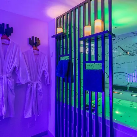 91 Avec Jacuzzi Privatif 30 Min De Paris Pour Nuit Insolite * 롱쥐모